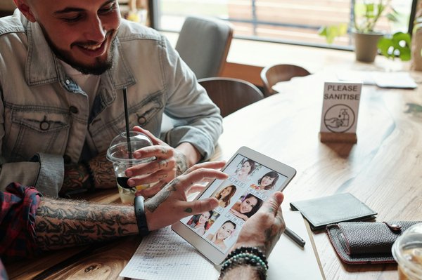 Rencontres libertines : spiice s'impose comme leader en 2024